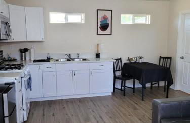 Comfy, independent 1 bedroom guest suite in Orcutt - Foto 7