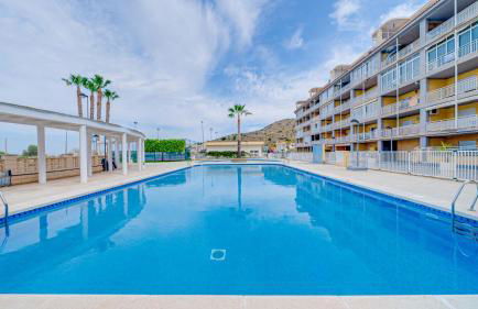 Piso en El Poblet 3 dormitorios - Foto 1