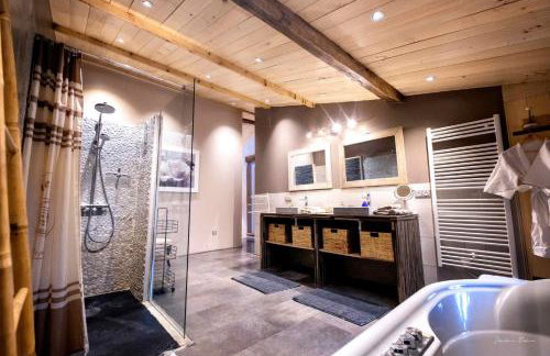 Casa Guillarmou - Évasion Enchantée avec Piscine Chauffée, Spa & Clim - Vue Exceptionnelle - Foto 12