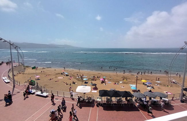 House and Beach 2 Jump Into the Sand - Foto 1