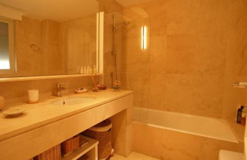 Apartamento Puerto de Sotogrande con vistas al mar - Foto 8