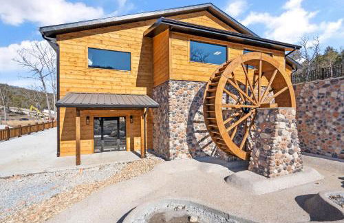 New Cabin at Tall Timbers! Free Tickets! Indoor and Outdoor Pools! - Foto 37