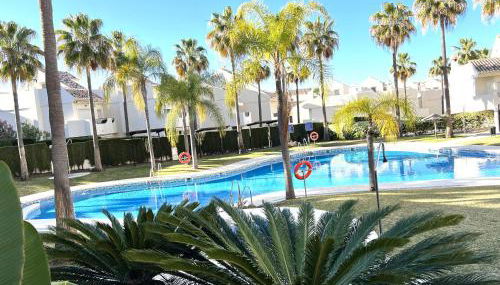 STYLISH TOWNHOUSE IN BEACHFRONT COMPLEX - Foto 4