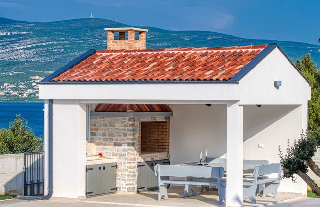 Villa With Private Pool and Garden - Foto 36