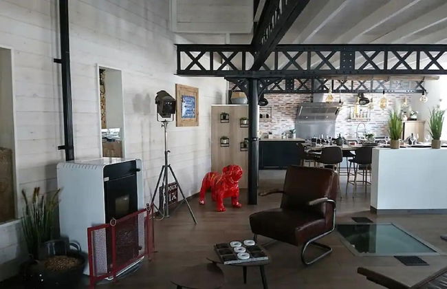 Magnificent Villa in Nuaille-d'aunis With Wellness - Foto 35