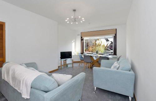 Free Parking - Central - Sleeps 6 - 3 Bedrooms - Foto 1