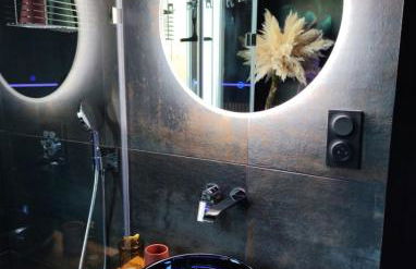 Cocon Romantique & Bain Nordique sur Vue Panoramique à Vichy - Foto 6