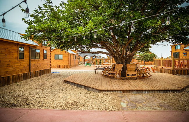 The Big Texan - Cabins & Wagons - Foto 40