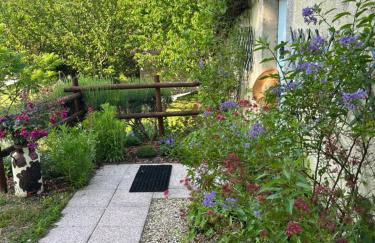 La Colline de Tilleul - Les Deux Puits - Cosy Cottage with swimming pool near Aubeterre - Foto 26