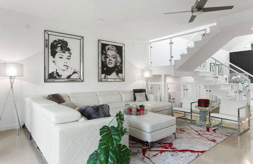 Luxury Mansion, Game Room, Pool, Rooftop, Skyline, Walk to Las Olas - Foto 29