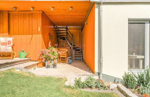 Mountain Apartment Getaway - Photo 34