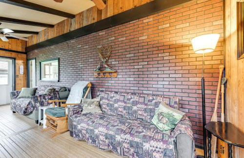 Charming Spirit Lake Home - 6 Mi to Arnolds Park! - Foto 14