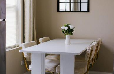 Sleeps 22 • Modern Multi-Unit • Gym • Workspaces - Photo 70