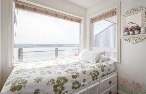 Coastal Garden - Anchor Pier Lodge - Photo 16