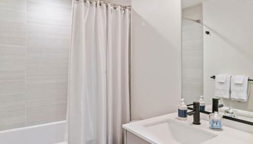 Modern apartment near light rail - Foto 4, towels