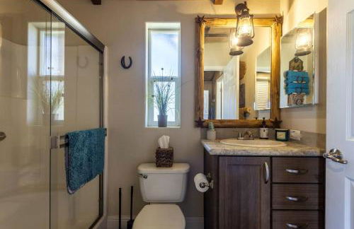 Unique Western-Themed Cabin Rental for Secluded Getaway in Warner Springs, California - Foto 10