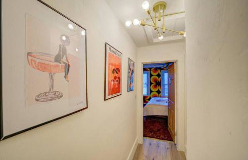 Retro 1970's Rollercoaster House 5 Mins from Cedar Point - Photo 16