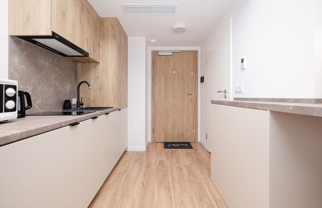 Jantaris Apartments by Renters - Photo 32