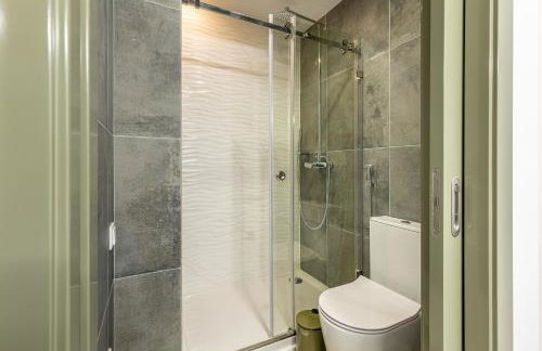 Fort Bay Suite Apartments - Photo 22