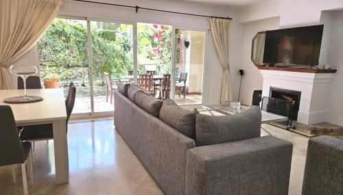 Amplia Casa en una zona ideal - Pass the Keys - Photo 3, Other