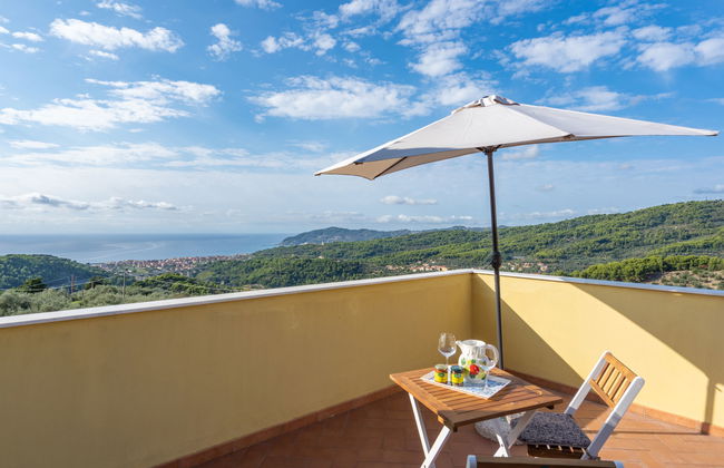 1 bedroom Apartment in San Bartolomeo al Mare with terrace - Photo 3