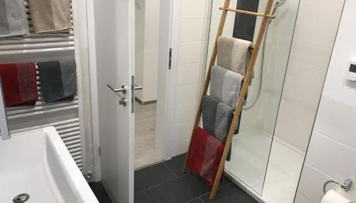 Ferienwohnungen Scheuring 1.OG - Foto 5, Shower