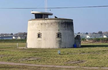 Awave From It All - Escape the city life - Foto 3