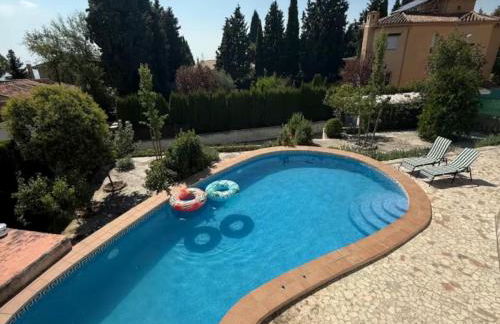 Casa acogedora con chimenea, piscina y vistas a la Sierra - Foto 8