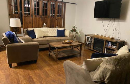 The Farmhouse ranch with lower level suite - Foto 38