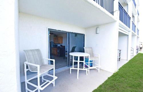 130 Direct Ocean Front 1 bedroom condo with heated pool - Foto 30