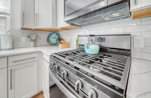 SoHa Year Round Heated Indoor Outdoor Pool - Photo 40