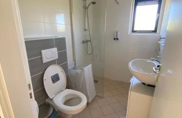 The White Villa - Photo 8