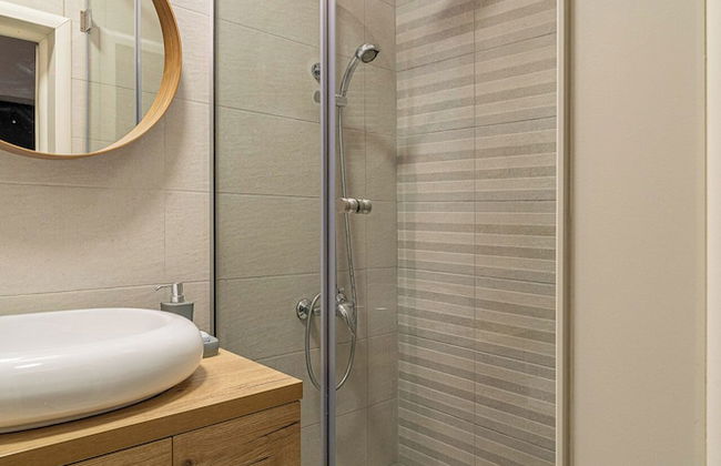 Urban 1BR Loft Residences - Modern Comfort in Bucharest Center - Foto 43