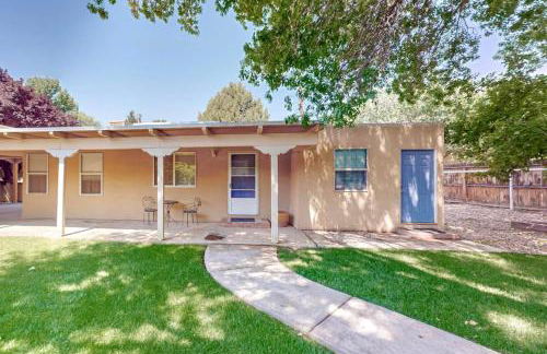 2 Bed 1 Bath with fully Stocked Kitchen - Foto 1