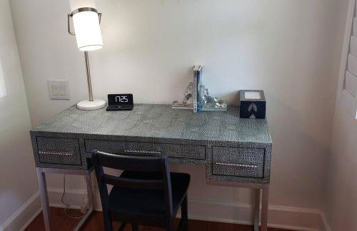 Sunny Lake Cottage, Patio Retreat - Foto 19