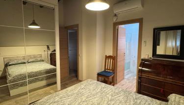 Miguelete tower & 4th FLOOR & City center and no elevator - Photo 4, wardrobe