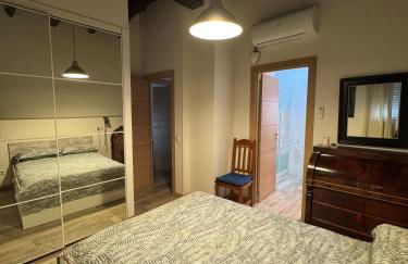 Miguelete tower & 4th FLOOR & City center and no elevator - Photo 4