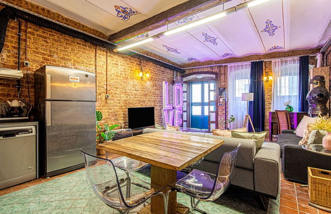 Centrally Located Historical Flat in Beyoglu - Foto 26