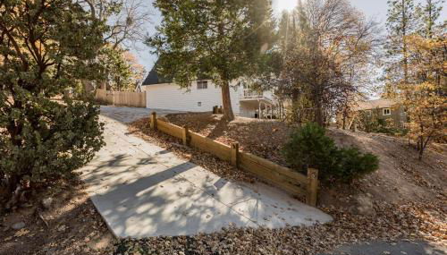 The Crown A-Frame Gated Central AC Lake Access - Foto 5