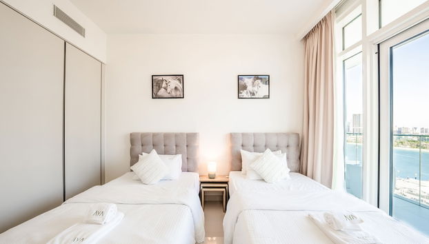 Luxurious 2BR at Sunrise Bay - Foto 2, Habitación