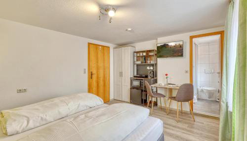 Lovely Apartment In Bischofsheim With Wifi - Foto 1