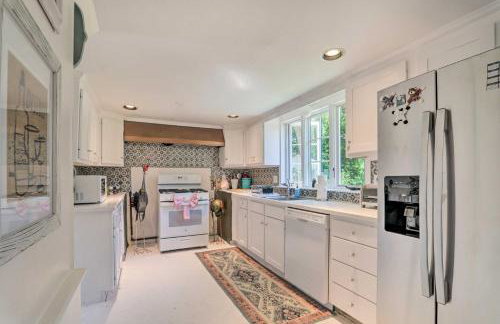 Groups Welcome! 19th-Century Cape Code Escape - Foto 2