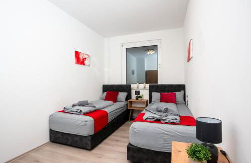 Livemore24 - Apartment 3 in Duisburg WLAN - Smart-TV - 24-7 Check-in und Küche - Photo 8