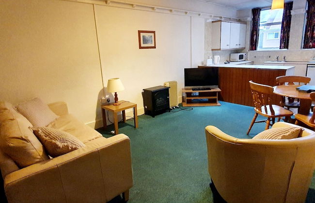 Beach Court Holiday Apartments - Foto 3