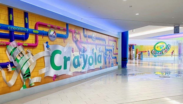 Entrando a Crayola Experience