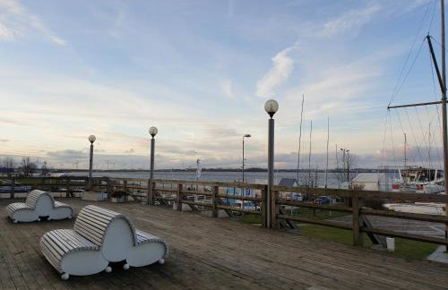 Apartament "Złoty relaks" tuż przy plaży z balkonem z widokiem na Hel i hamakami - Photo 33