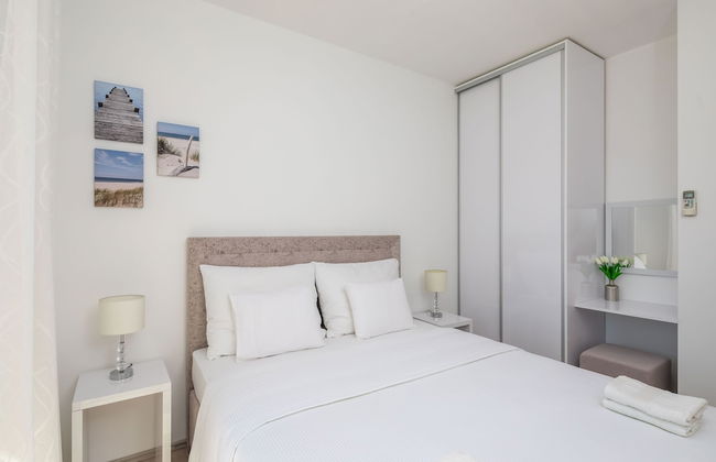 New Beach 4 Star Luxury Apartment 3 Bedrooms 3 Bathrooms, Free Boat Berth - Foto 7