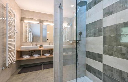 Lovely Home In Pregrada With Sauna - Foto 32