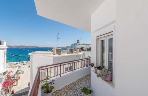 Renalda House in the Port of Adamas - Foto 15