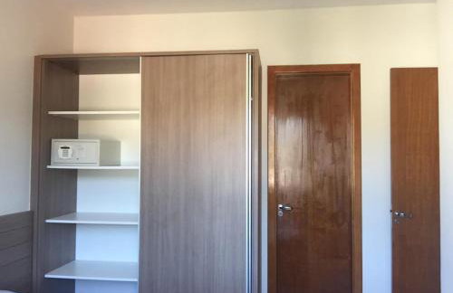 Flat Familiar a 400 metros do Hot Park com Piscinas e Conforto - Foto 17